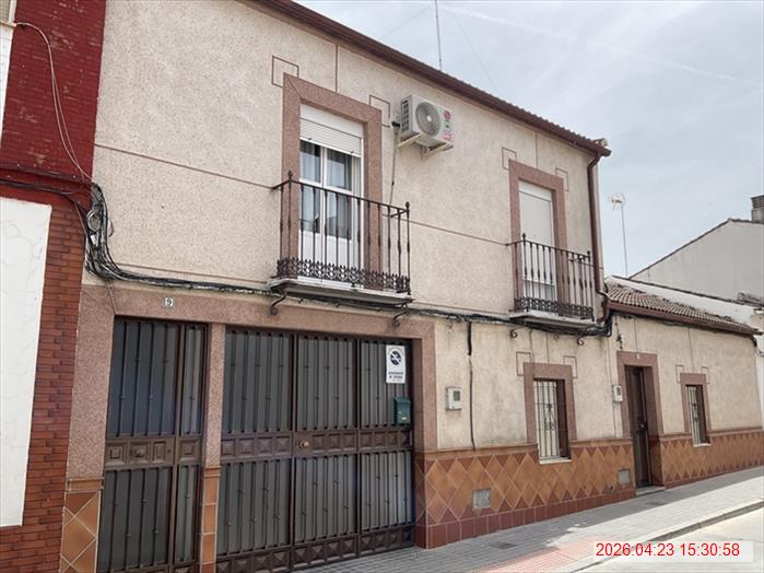 Foto de fachada del inmueble según el Catastro